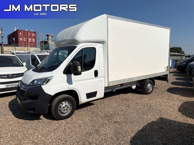 View our Citroen Relay 2.0 BlueHDi 35 Luton 2dr Diesel Manual L3 Euro 6 (130 ps)