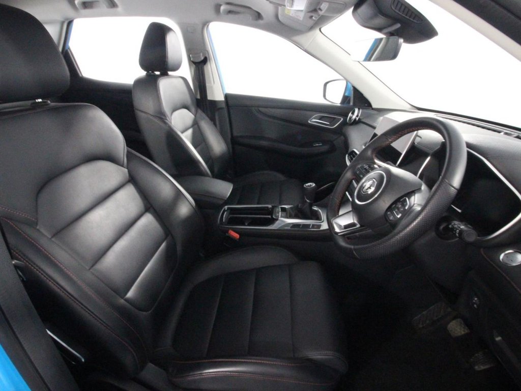 USED 2024 24 MG MG HS 1.5 T-GDI SE SUV 5dr Petrol Manual Euro 6 (s/s) (162 ps) CARPLAY/ANDROID - HOLBORN BLUE