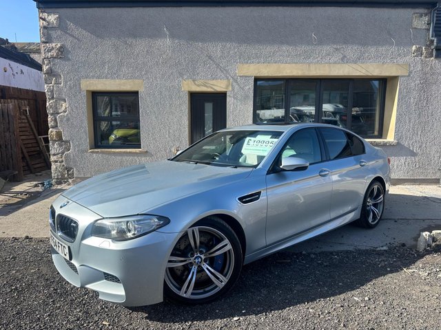 View our BMW M5 4.4 V8 Saloon 4dr Petrol DCT Euro 5 (s/s) (560 ps)