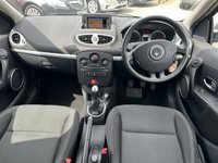 USED 2011 11 RENAULT CLIO 1.2 TCe Dynamique TomTom Sport Tourer 5dr Petrol Manual Euro 5 (100 ps) 3 OWNER GOOD SERVICE HISTORY