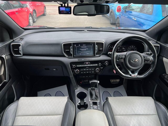 2017 Kia Sportage - Photo 2