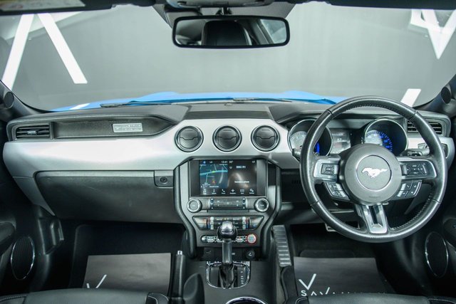 2017 FORD MUSTANG - Photo 2