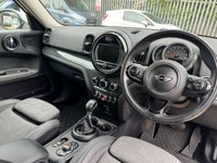 USED 2017 67 MINI COUNTRYMAN 1.5 Cooper SUV 5dr Petrol Auto Euro 6 (s/s) (136 ps) Great Condition * Great Drive * &pound;9k of Extras! Auto