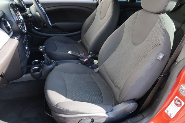 2012 MINI CLUBMAN 1.6 Cooper Estate 5dr Petrol Auto Euro 5 (122 ps) - Photo 11