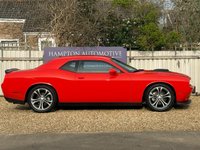 USED 2023 23 DODGE CHALLENGER 5.7 R/T SHAKER  HEMI  6SP MANUAL 
