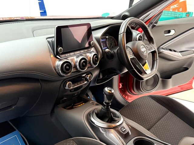 2022 NISSAN JUKE 1.0 DIG-T N-Connecta SUV 5dr Petrol Manual Euro 6 (s/s) (114 ps) - Photo 4