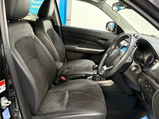 2020 SUZUKI VITARA 1.4 Boosterjet MHEV SZ5 SUV 5dr Petrol Hybrid Manual Euro 6 (s/s) (129 ps) - Photo 12