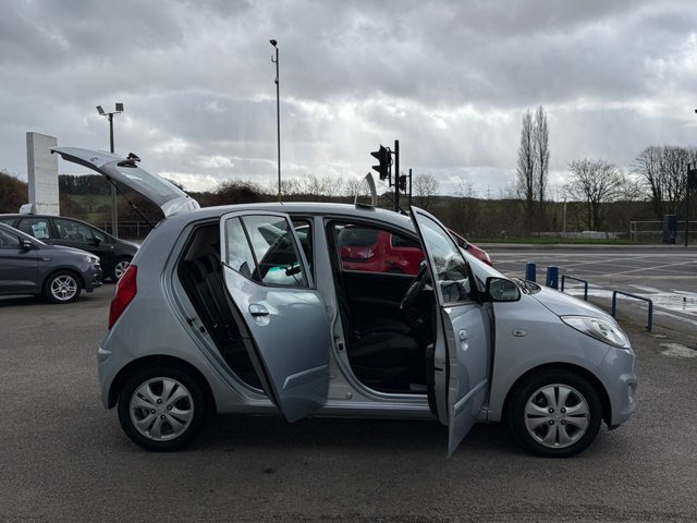 2013 HYUNDAI I10 1.2 Active Hatchback 5dr Petrol Manual Euro 5 (85 bhp) - Photo 10