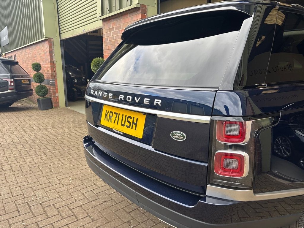 USED 2021 71 LAND ROVER RANGE ROVER 3.0 D300 MHEV Westminster SUV 5dr Diesel Auto 4WD Euro 6 (s/s) (300 ps) SLIDING ROOF|APPLE CARPLAY