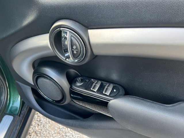 2015 MINI HATCH - Photo 11
