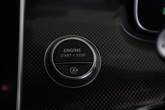 2023 Mercedes-Benz C Class - Photo 11