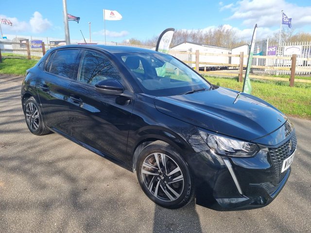 2022 PEUGEOT 208 - Photo 2