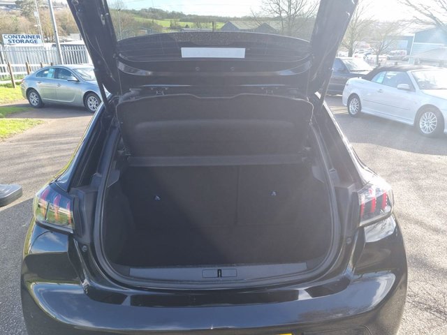 2022 PEUGEOT 208 - Photo 7