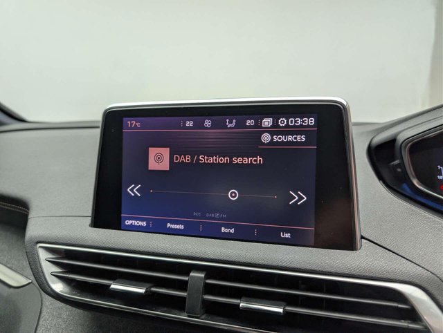 USED 2020 70 PEUGEOT 5008 1.5 5008 GT Line Premium Blue HDi S/S Auto 5dr CLICK & COLLECT/ HOME DELIVERY