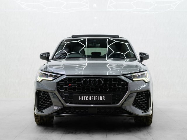 2022 AUDI RS Q3 - Photo 4