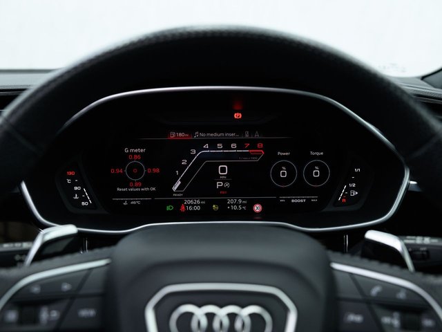 2022 AUDI RS Q3 - Photo 8