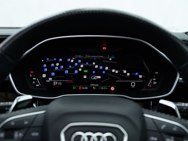 2022 AUDI RS Q3 - Photo 7