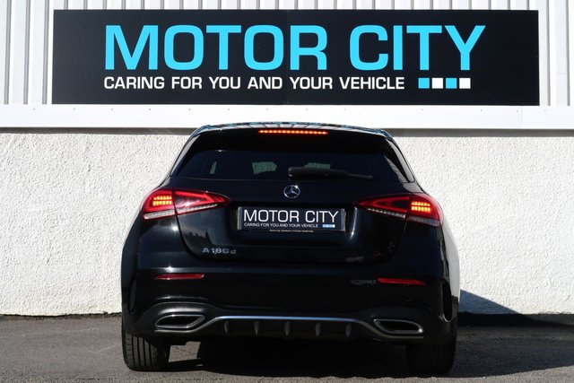 2019 MERCEDES-BENZ A-CLASS 1.5 A180d AMG Line Hatchback 5dr Diesel 7G-DCT Euro 6 (s/s) (116 ps) - Photo 9