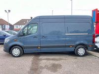 USED 2023 73 MERCEDES-BENZ SPRINTER 2.0 315 CDI Premium Panel Van 5dr Diesel G-Tronic FWD L2 H2 Euro 6 (s/s) (150 ps) 1owner+Auto+A/C+Nav+360Camera