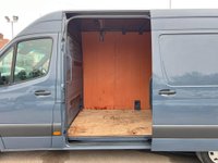 USED 2023 73 MERCEDES-BENZ SPRINTER 2.0 315 CDI Premium Panel Van 5dr Diesel G-Tronic FWD L2 H2 Euro 6 (s/s) (150 ps) 1owner+Auto+A/C+Nav+360Camera