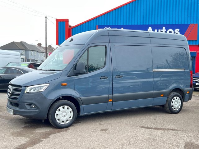 View our MERCEDES-BENZ SPRINTER