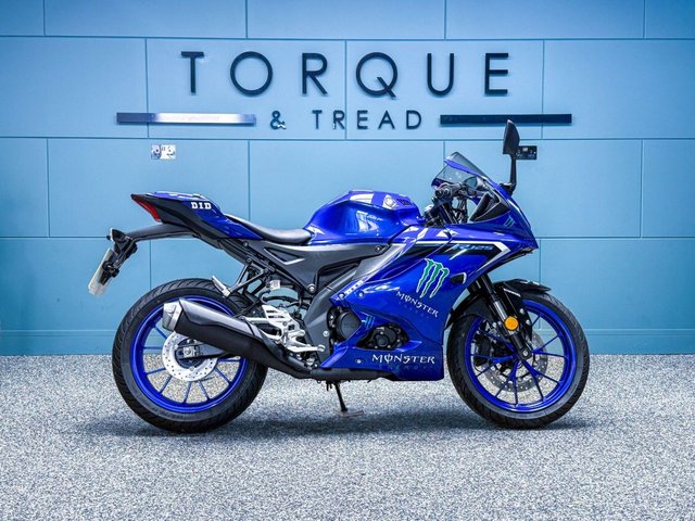 View our YAMAHA R125