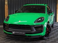 USED 2022 22 PORSCHE MACAN 2.9T V6 GTS SUV 5dr Petrol PDK 4WD Euro 6 (s/s) (440 ps) RARE SPEC - PYTHON GREEN, GTS INTERIOR AND SPORTS PACK, CARBON, PANORAMIC ROOF, REVERSING CAMERA, PDSL+, ALCANTARA