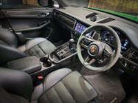 USED 2022 22 PORSCHE MACAN 2.9T V6 GTS SUV 5dr Petrol PDK 4WD Euro 6 (s/s) (440 ps) RARE SPEC - PYTHON GREEN, GTS INTERIOR AND SPORTS PACK, CARBON, PANORAMIC ROOF, REVERSING CAMERA, PDSL+, ALCANTARA