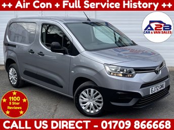 View our TOYOTA PROACE CITY
