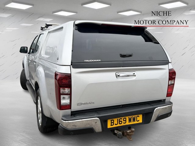 2019 ISUZU D-MAX - Photo 6