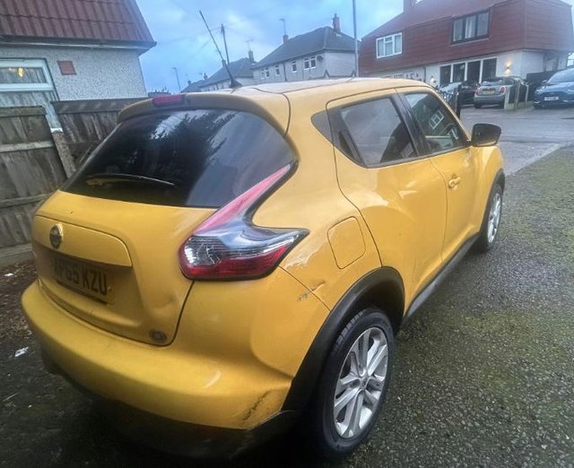 2016 NISSAN JUKE 1.2 DIG-T N-Connecta SUV 5dr Petrol Manual Euro 6 (s/s) (115 ps) - Photo 5