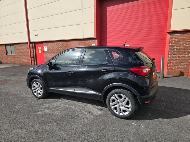 2017 RENAULT CAPTUR - Photo 9