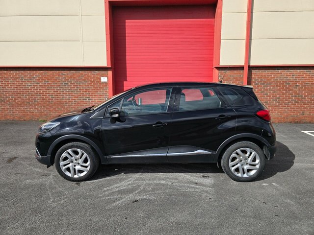 2017 RENAULT CAPTUR - Photo 11