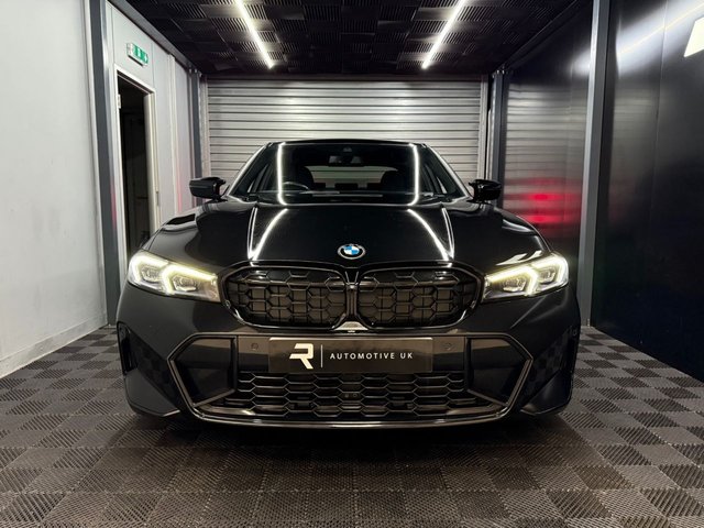 View our BMW 3 SERIES