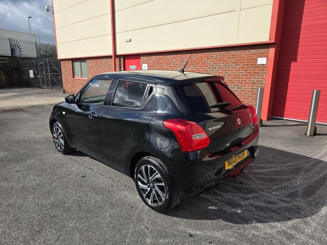 2021 SUZUKI SWIFT - Photo 7