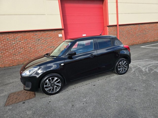 2021 SUZUKI SWIFT - Photo 12