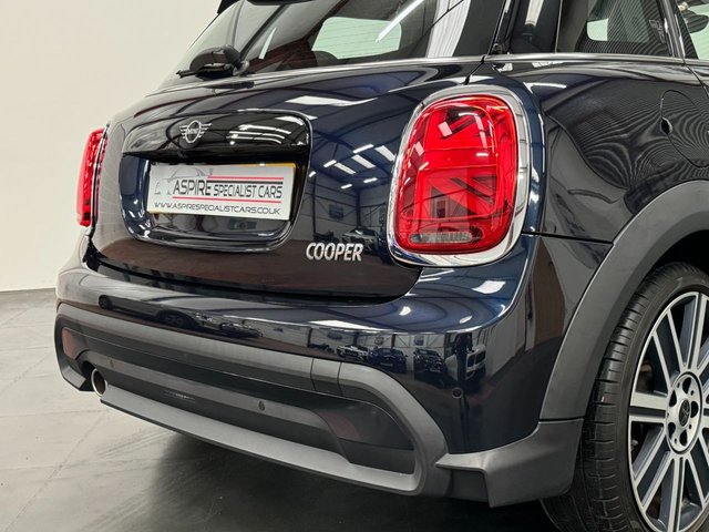 2021 MINI HATCH - Photo 11