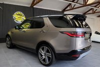 USED 2022 72 LAND ROVER DISCOVERY 3.0 D300 MHEV Metropolitan Edition SUV 5dr Diesel Auto 4WD Euro 6 (s/s) (300 ps) DELIVERY AVAILABLE