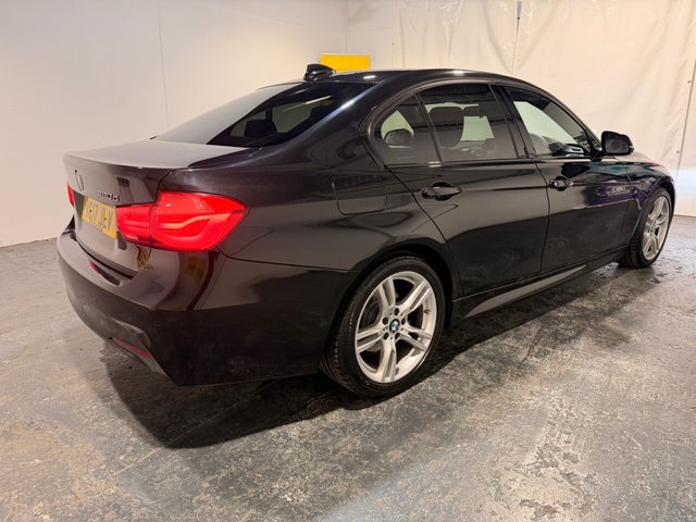 2017 BMW 3 SERIES - Photo 8