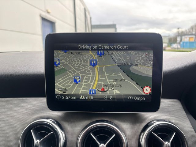 2020 MERCEDES-BENZ GLA 1.6 GLA180 GPF Urban Edition SUV 5dr Petrol 7G-DCT Euro 6 (s/s) (122 ps) - Photo 3