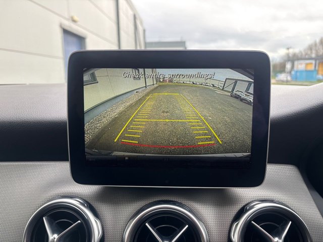 2020 MERCEDES-BENZ GLA 1.6 GLA180 GPF Urban Edition SUV 5dr Petrol 7G-DCT Euro 6 (s/s) (122 ps) - Photo 2