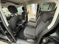 USED 2021 21 VAUXHALL COMBO LIFE 1.5 Turbo D SE MPV 5dr Diesel Manual Euro 6 (s/s) (7 Seat) (100 ps) 