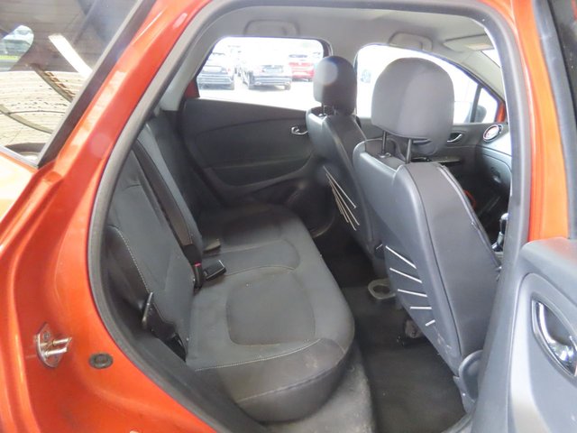 2014 RENAULT CAPTUR 0.9 TCe ENERGY Dynamique S MediaNav SUV 5dr Petrol Manual Euro 5 (s/s) (90 ps) - Photo 9