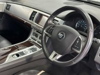 USED 2015 15 JAGUAR XF 2.2d Portfolio Saloon 4dr Diesel Auto Euro 5 (s/s) (200 ps) 