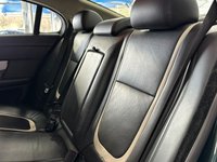 USED 2015 15 JAGUAR XF 2.2d Portfolio Saloon 4dr Diesel Auto Euro 5 (s/s) (200 ps) 