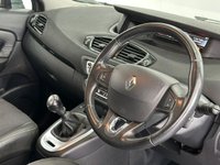 USED 2015 65 RENAULT SCENIC 1.5 dCi Dynamique Nav MPV 5dr Diesel Manual Euro 6 (s/s) (110 ps) 