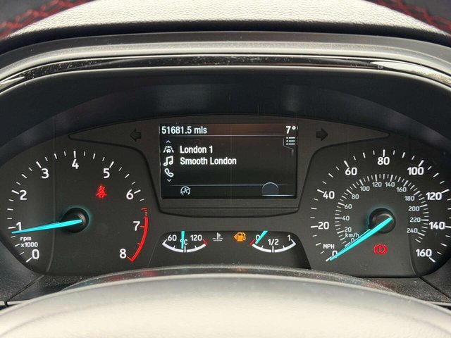 2018 Ford Focus - Photo 8