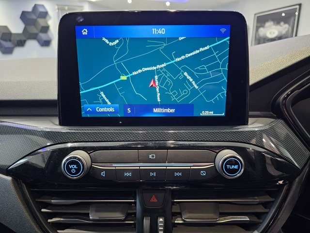 2020 FORD KUGA 2.5 EcoBoost Duratec 14.4kWh ST-Line First Edition SUV 5dr Petrol Plug-in Hybrid CVT Euro 6 (s/s) (225 ps) - Photo 12