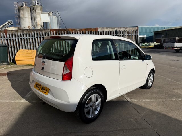 2012 SEAT MII - Photo 2