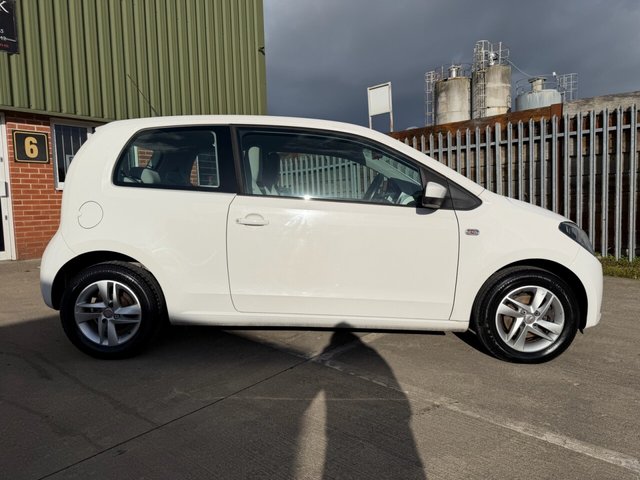 2012 SEAT MII - Photo 8